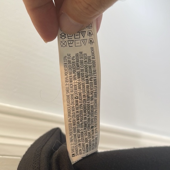 Forever 21 sleeveless women’s dress - Picture 7 of 7